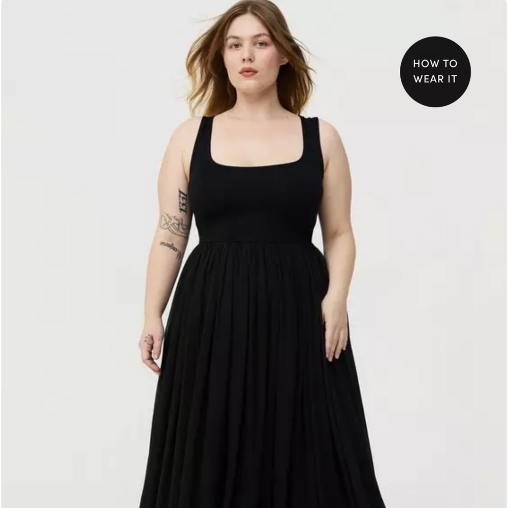 torrid 1x Black Square-Neck Maxi chiffon textured Dress black